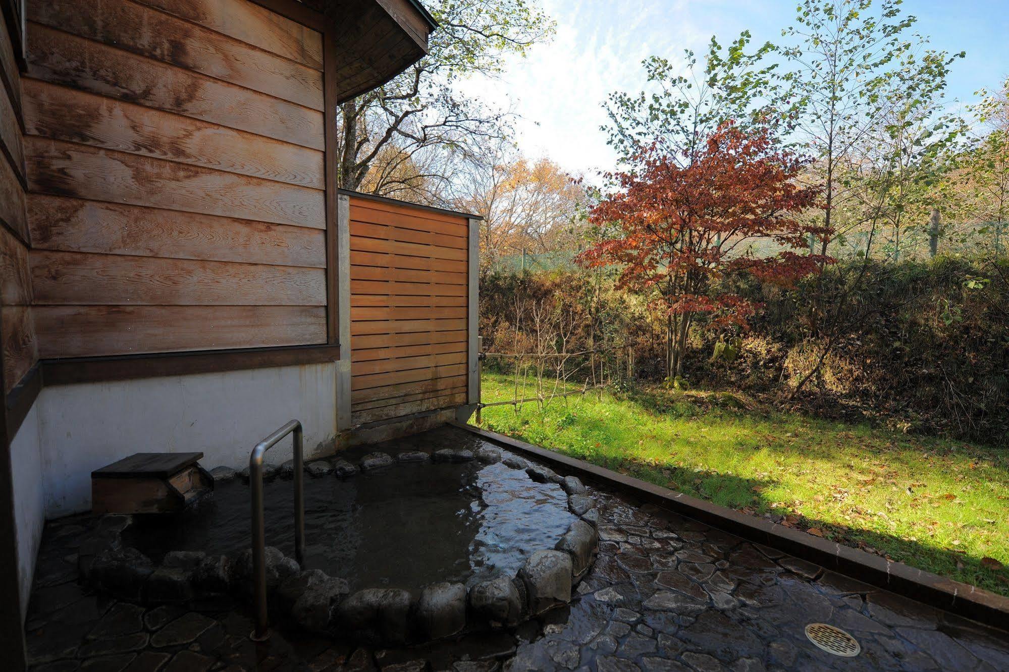 Izumigo Takayama Dog Paradise Hotel Exteriér fotografie